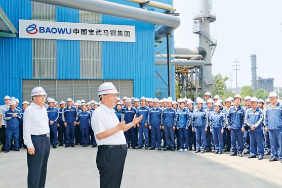 //www.news.cn/politics/leaders/2021-08/31/1127812985_16303943833911n.jpg